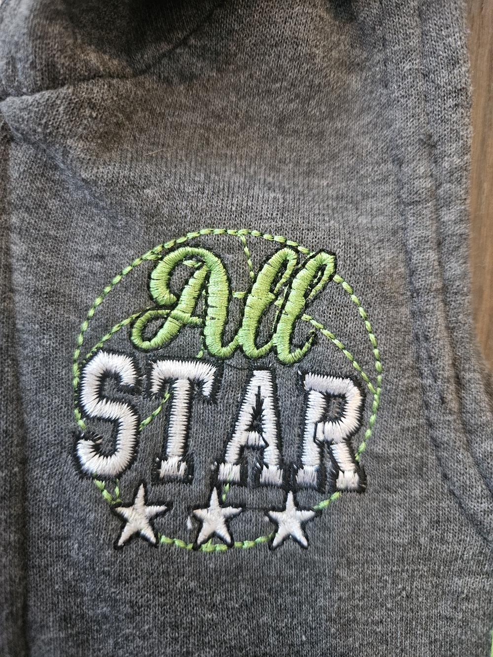 Kids 2 Piece Sweatpants And Vest Set 18m - Picture 8 of 8